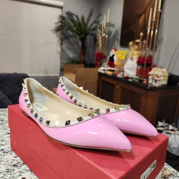 NEW Valentino Garavani Rockstud Patent Barbie Pink Leather Flats Size 38.5 - Picture 9 of 12